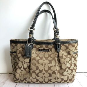 Coach Signature Caryall Bag Purse
